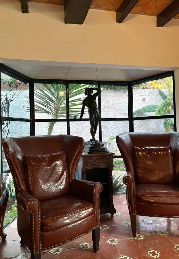 Bed & Breakfast Antiguo Meson
